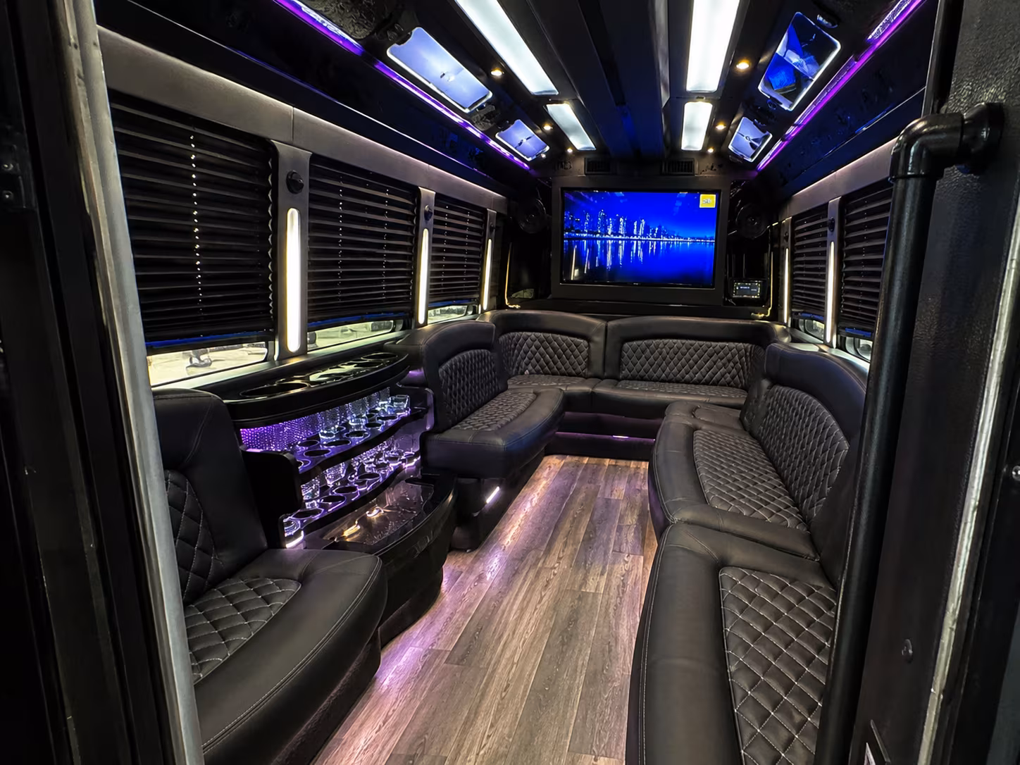 book a party bus for summer shows at oak hollow festival park
